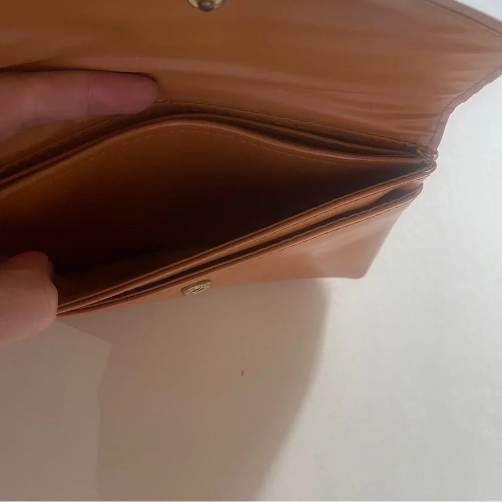 New Vintage Small Tan Passport Wallet Snap  Faux Leather Envelope Clutch 5x8”